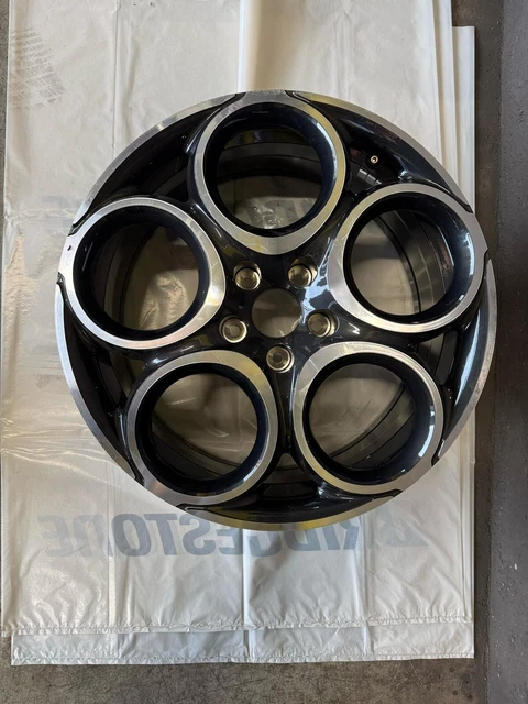 Bouchons De Valve Aluminium Pour Pneus - Lot De 4, Compatible Alfa Romeo Giulia, Stelvio, Mito, Etc.