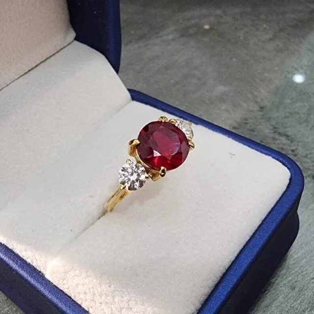 18k Gold lab made ruby ring Engagement ring in Gold with ruby stone in red color