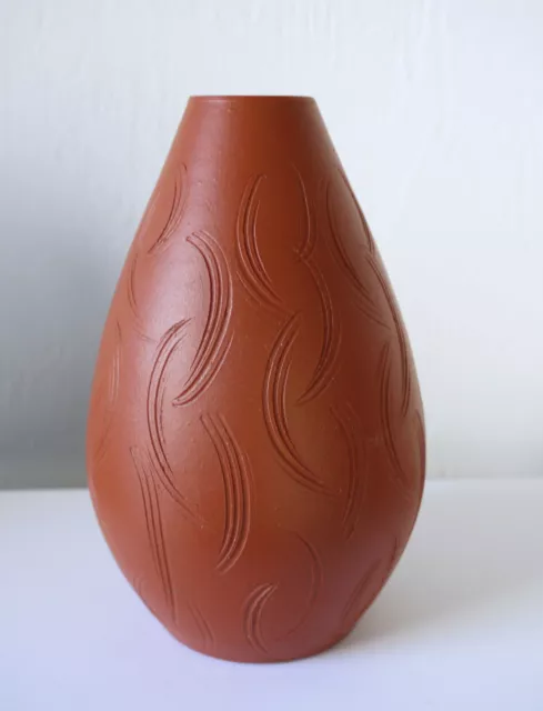 Vase WEKARA Handarbeit braune Ton Vase  mit geritztem Muster Fifties 50er Jahre