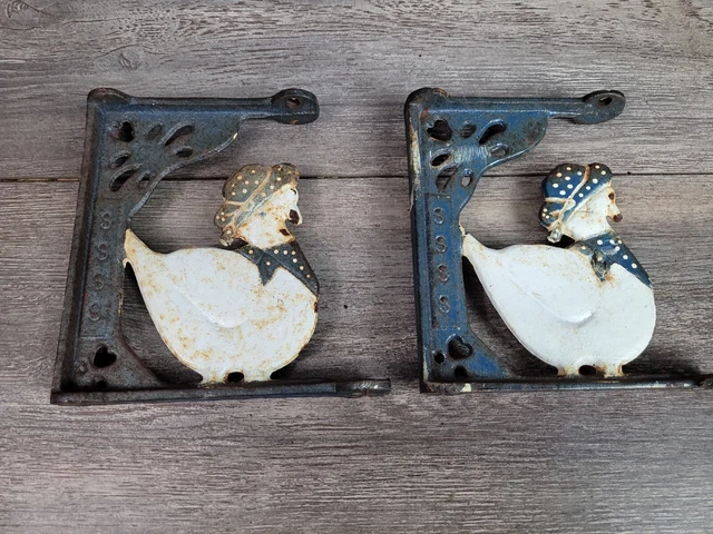 Vintage Cast Iron Book Shelf End Brackets or Shelf Brackets (Pair)