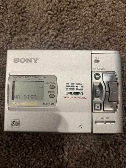 SONY minidisc MD Walkman player recorder MZ-R50 Silver (UNTESTED)