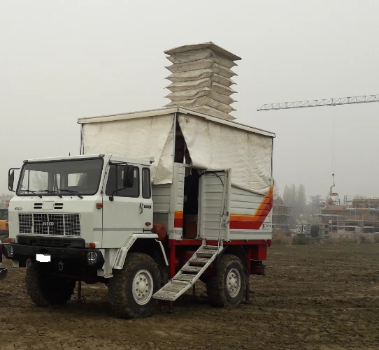 Autocarro FIAT IVECO 80/16 Autocarro FIAT IVECO 80/16