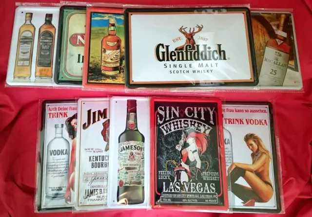 Blechschild 20x30 Whiskey Whisky Vodka Reklame Girl Kneipe Bar Pub Party Disco