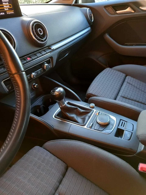 VENDO Audi A3 - Full optional 1,6 CC DIESEL VENDO Audi A3 - Full optional 1,6 CC DIESEL
