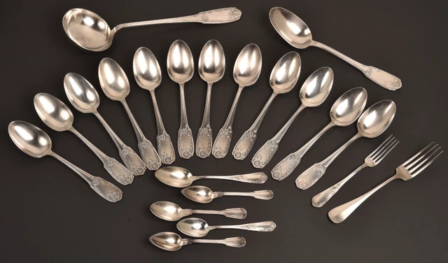 ART DECO Ménagère ERCUIS modèle MEDICIS cuillères & fourchettes Métal