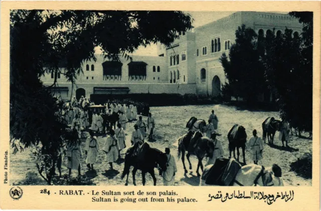 CPA AK RABAT Le Sultan sort de son palais MAROC (796818)