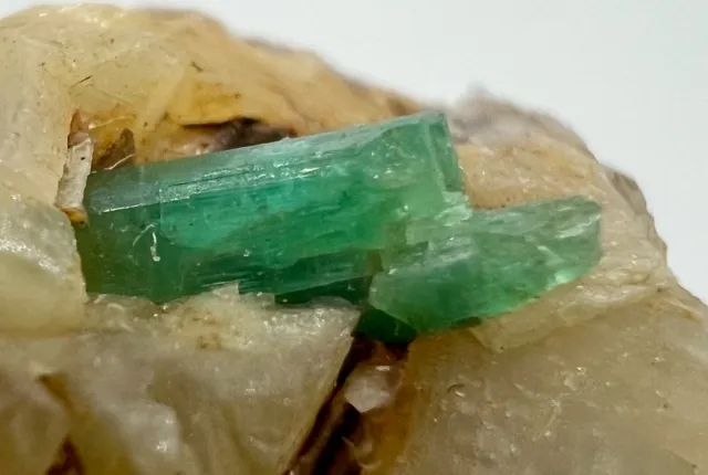 Green Emerald Crystals on Matrix with Pyrite @ Panjshir, AFG 11 CT