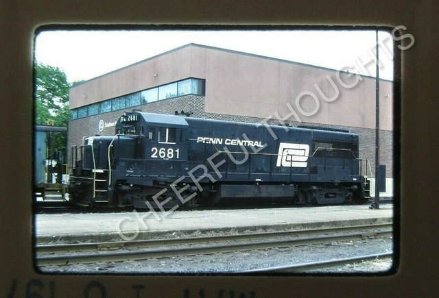 Original '76 Kodachrome Slide PC Penn Central 2681 U25B      29O17