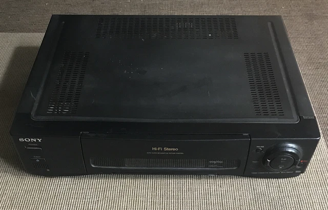 Magnétoscope Sony SLV-SE720 VHS HiFi Stéréo - Pour Pièces Ou Réparation + Lot De Cassettes