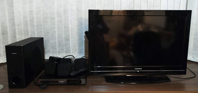 Toshiba 32'' Lcd Tv 32Kv500B + Philips Hts3020 Dvd Player + Full Surround Sound