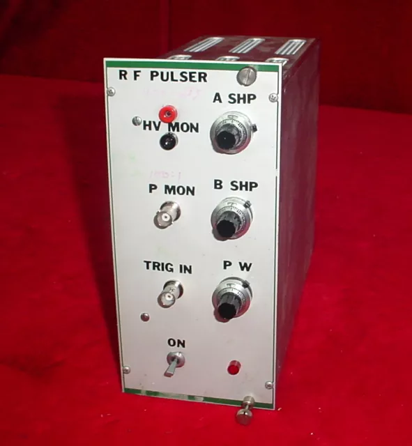 R F Pulser  NIM BIN Plug-In Module Tennelec EG&G Ortec