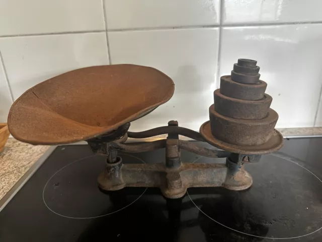 Rusty Vintage Scales With Weights