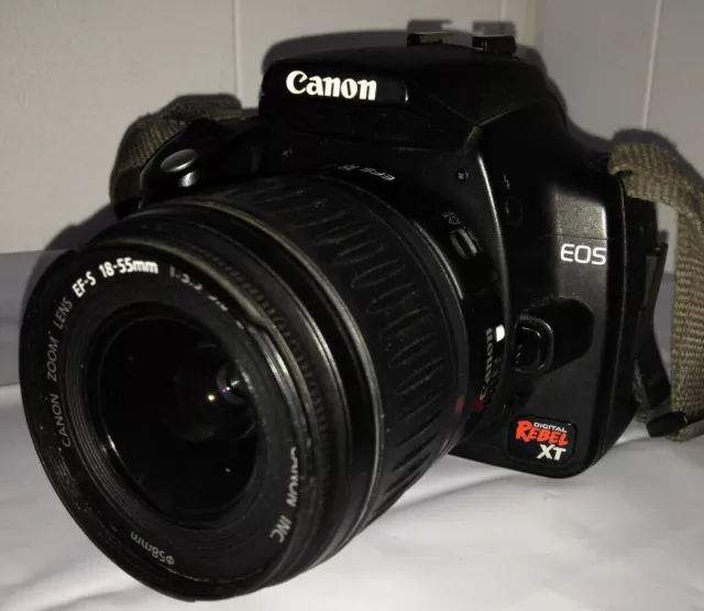 CANON EOS Rebel XT Digital Camera 18-55mm 1:3.5 - 5.6 II Zoom Lens EF-S Untested