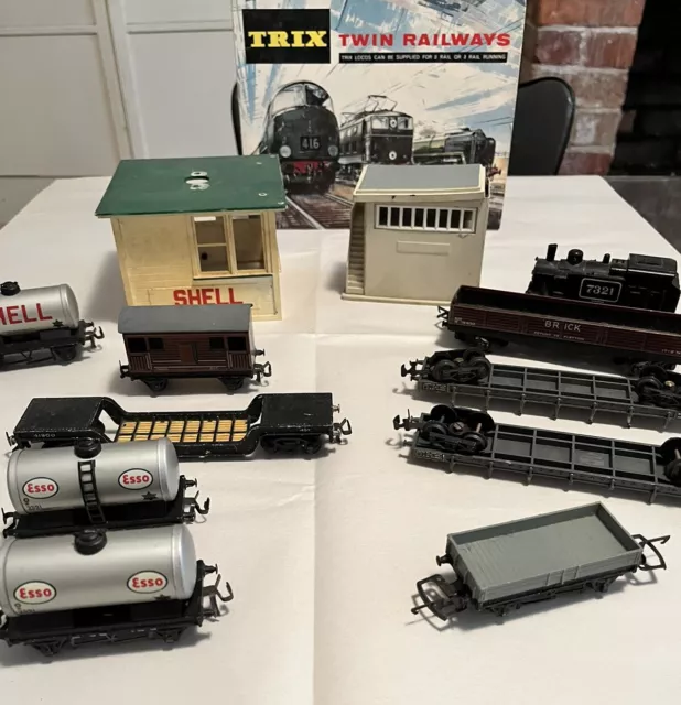 Trix Railway Trains And Catalogue Plus Other