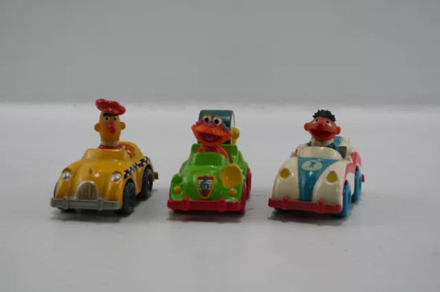 Sesame Street | 3 Vers. Figures + Vehicle, 2 Playskool / 1 Kid Dimension | 80s