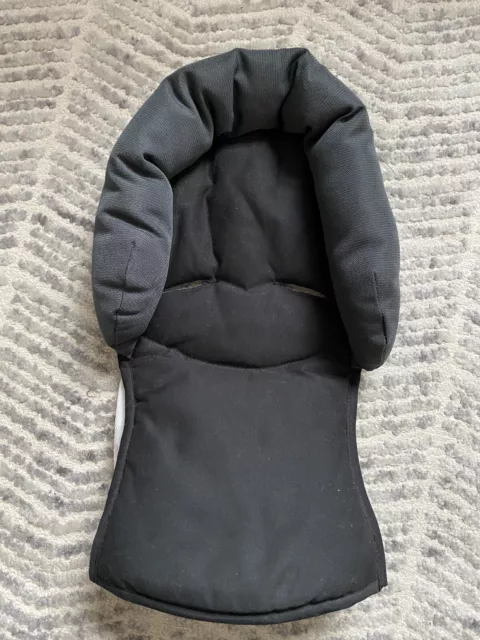 MAXI COSI CABRIOFIX Newborn Insert Head Hugger Including Foam
