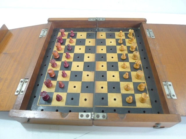 Jeux d'Échecs Staunton : Histoire et Caractéristiques du Design