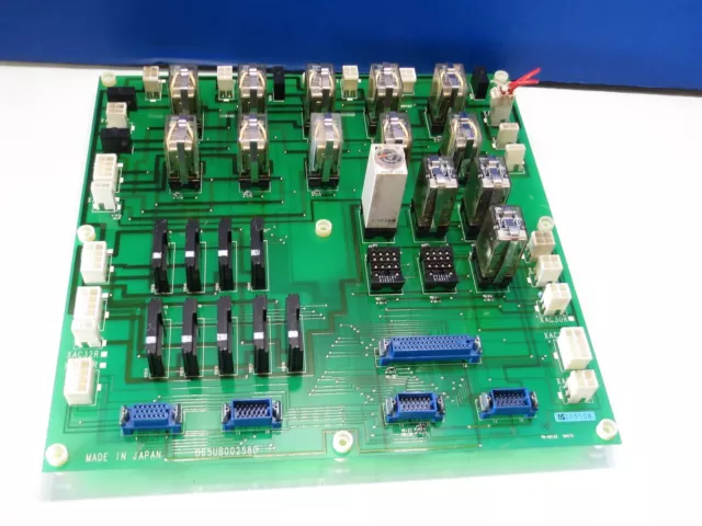 Mitsubishi Mazak Circuit Board D65Ub002580 With Relays