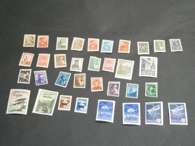 Timbres de Russie et d'URSS en gomme originale, sur espace