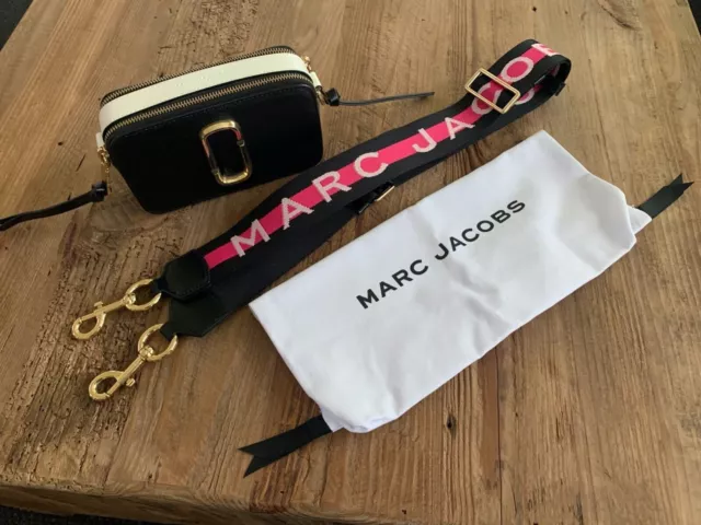 Marc jacobs snapshot bag black with pink 2025 strap