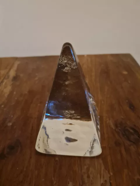 Pyramidenfigur Briefbeschwerer Glas klar