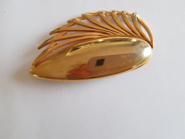 Broche Moderniste Lanvin Paris 'Arpège' Pour Femme - Dorée - Occasion Bon État