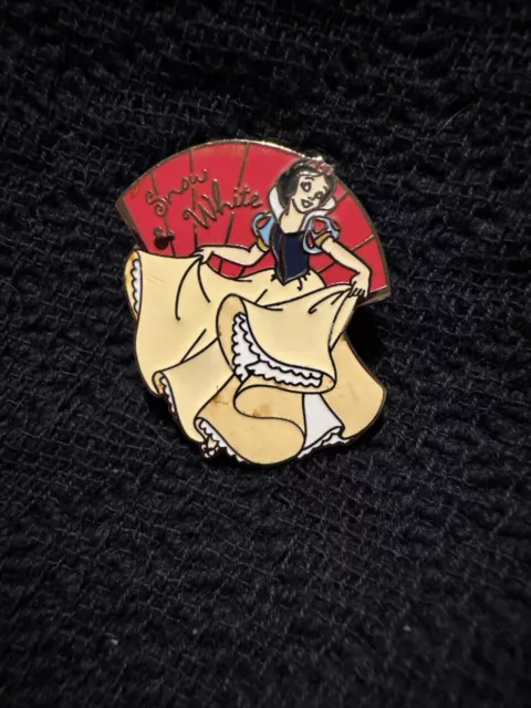 Snow White Princess Fan Pin DISNEY