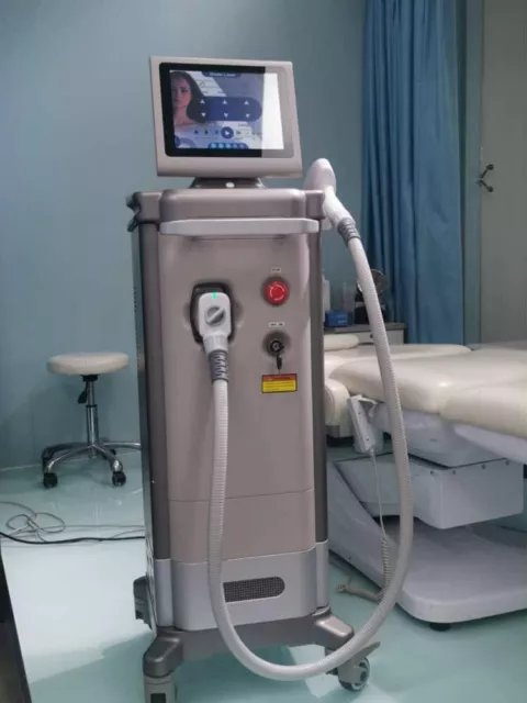 Pro Spa Salon CE Macchina depilazione laser a diodi garanzia di un anno 755 808 1064