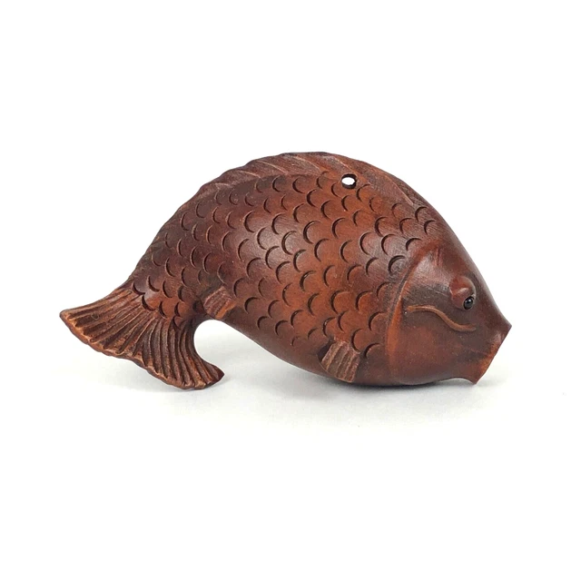 Japanese Wooden Netsuke Hand Carved Carp Fish Glass Eyes NOS 2.5"