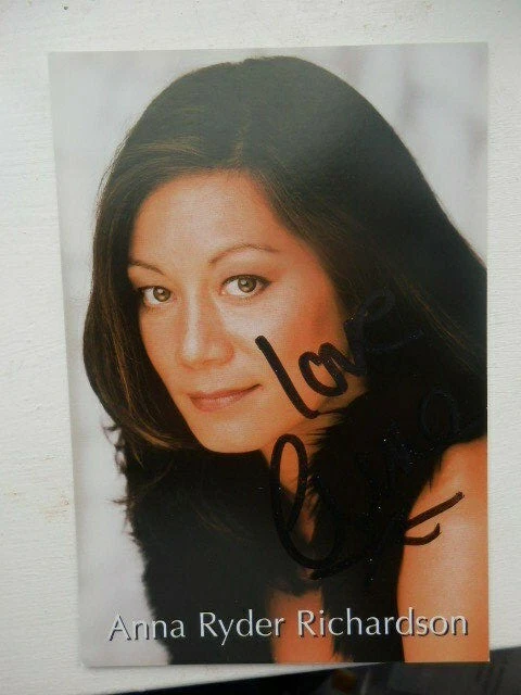 Anna  Ryder  Richardson  -  Tv  Presenter  -   Autographed  Photo