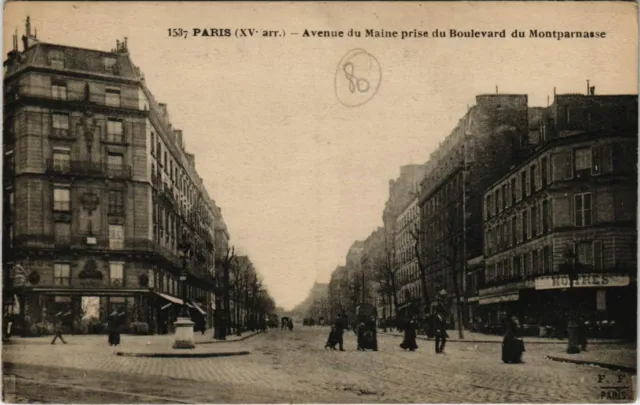 CPA PARIS 15e Avenue du Maine prise du Boulevard du Montparnasse (65898)