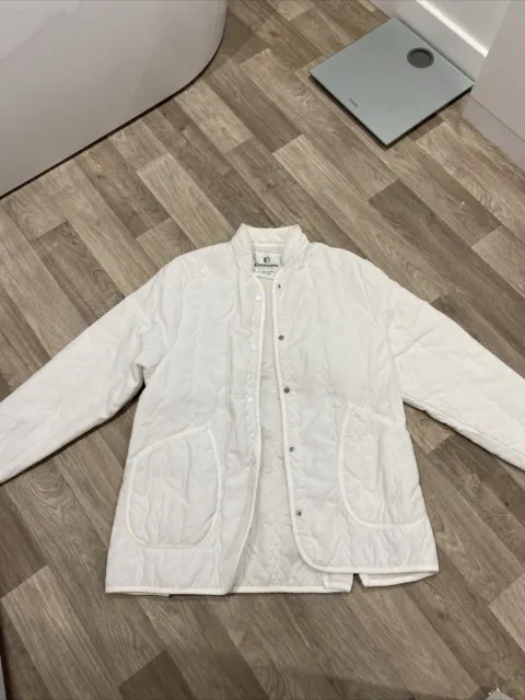 Ladies Emsmorn White Quilted Bowlswear Jacket Size M