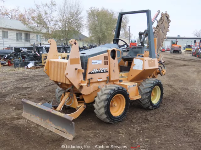 2001 Case MI 460 4WD Ride-On Trencher Tractor Kubota Diesel 4-Way Blade