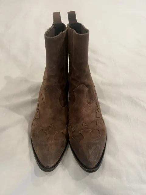 BARNEYS NY WOMENS leather western boots  IT  7 (fits Big- Like IT 7.5 Or IT 8)