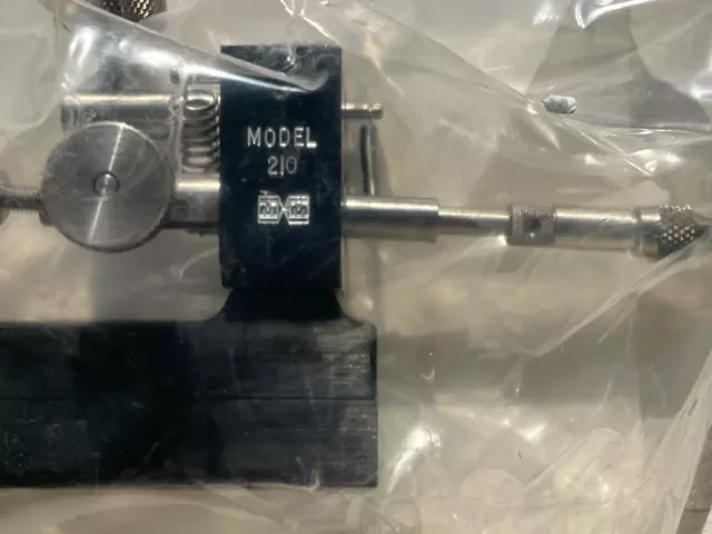New  Manual Micromanipulator Model 210/360 VM Lab Find Find