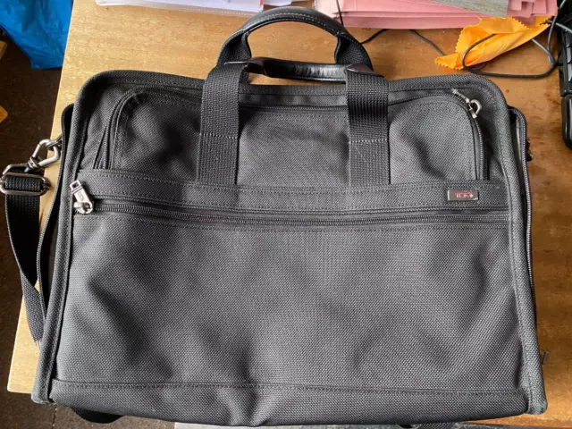 Tumi  Alpha laptop briefcase 26011D4