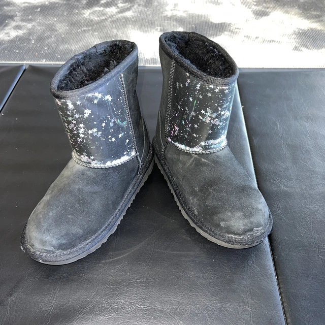 Kids Uggs size 1 In Black Clear Glitter Sparkle Only Worn Inside