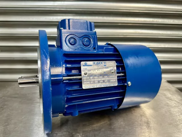 Motovario 0.75kw, 4 Pole, 3 Phase Motor B5 Flange