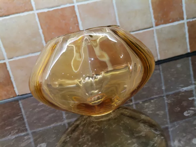 Glass Oil lamp Shade VINTAGE AMBER CLEAR MOULDED LIGHT / SML 2.8CM FITTER