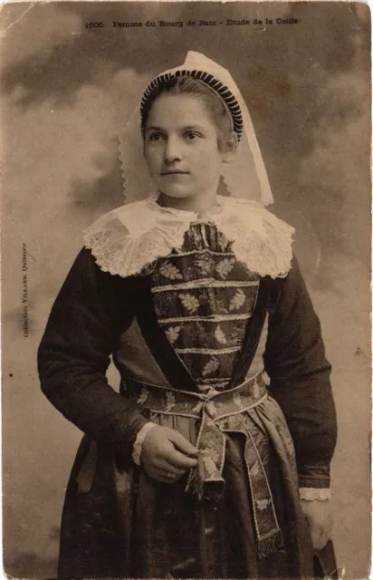 CPA AK Folklore - Femme du Bourg de Batz - Etude de la Coiffe (698929)