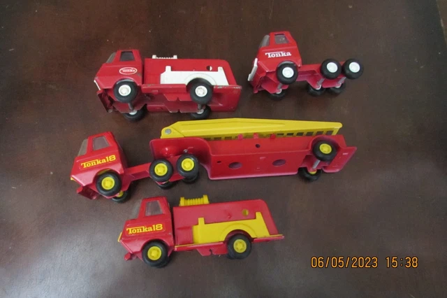 VINTAGE TONKA TRUCKS RED WHITE FIRE ENGINE COLLECTABLE lot of 4 trucks