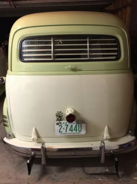 1949-1954 Chevy Gmc Suburban / Panel Clam Shell Window (Gm) Venetian Blinds