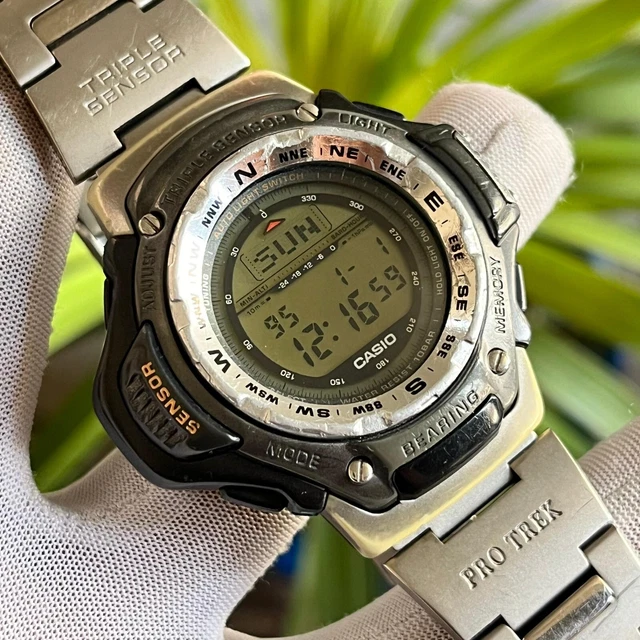 Casio Protrek Digital Uomo – Orologio Con Bussola, Energia Solare, Cronografo E LCD A Doppio Strato, Cinturino Verde
