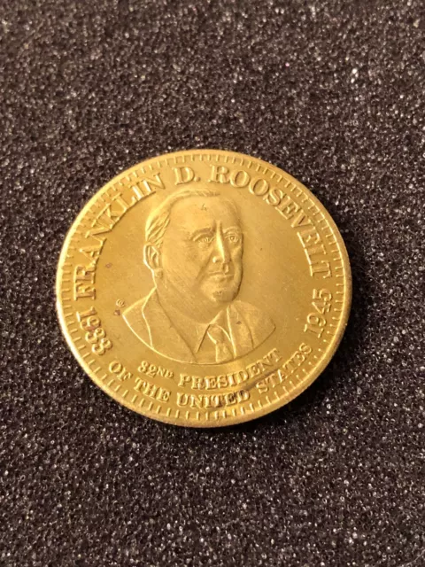 Vintage Franklin D. Roosevelt 32nd President 1933-1945 Commemorative Token