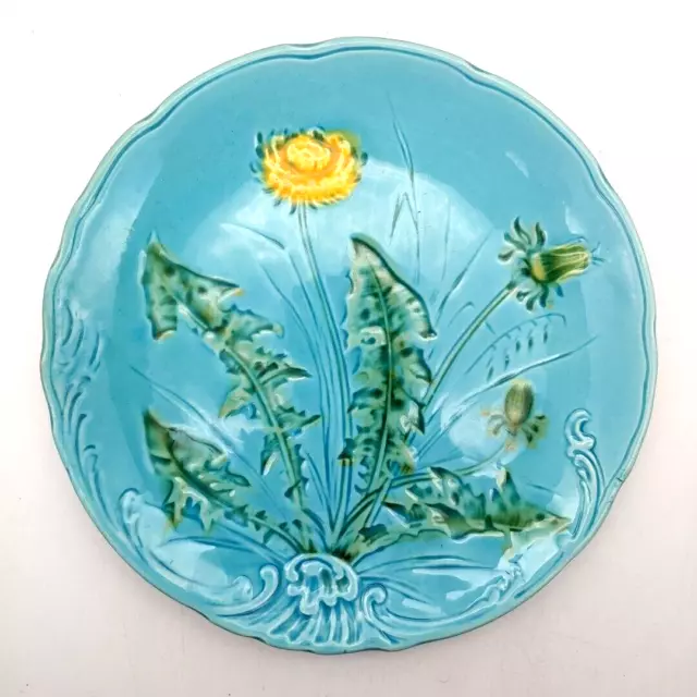 Majolica JB&W antique dandelion pattern 7.5" Plate Germany 722L cornflower blue