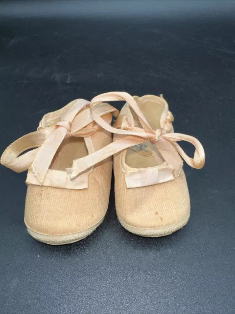 Vintage Mrs Day’s Ideal Baby Shoes Size 0 Pink Style 142