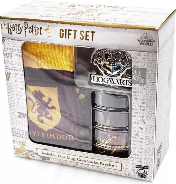 Harry Potter Hogwarts Gryffindor 3 Piece Muggle Gift Set Mug Crew Socks Keychain