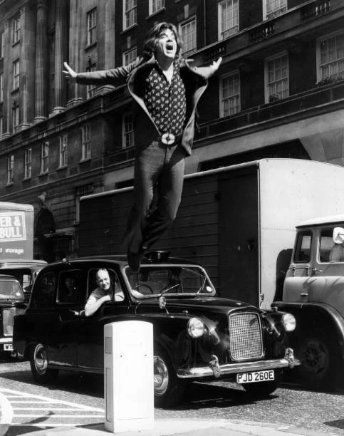 American-pop-singer-songwriter-Phil-Ever