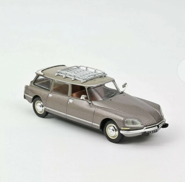 Norev 2022. echelle 1/43.  Citroen Ds 23 Break Neuf en boite.