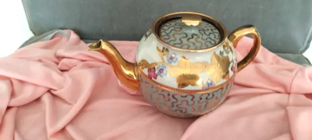 Sadler Made In England Teapot Floral  Gold Gilt  Trim Vintage
